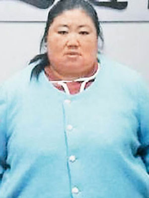 楊盼盼展示自己減肥前的照片。