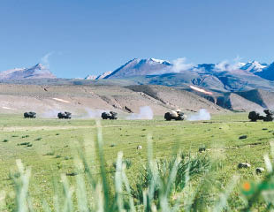 青藏高原演練遠程炮 解放軍火力覆蓋新德里