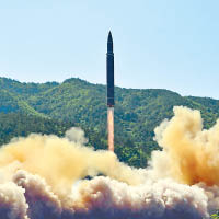 北韓可能再次試射洲際彈道導彈，圖為北韓本月試射導彈圖片。（資料圖片）