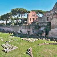 納布爾原為羅馬殖民地城市，圖為羅馬的歷史遺迹。（資料圖片）