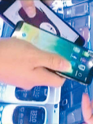華強北有手機店出售高仿iPhone X。（互聯網圖片）