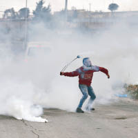 有巴勒斯坦人示威，抗議彭斯訪問哭牆。