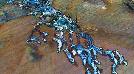 澳洲南部發現連綿海底火山。（阿伯丁大學圖片）