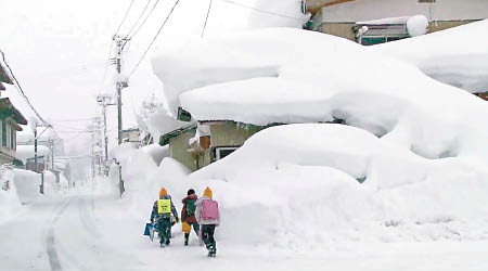 山形縣錄得逾四米高的積雪紀錄。