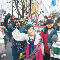 南韓不少民眾希望朴槿惠被重判。（資料圖片）