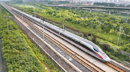 高鐵復興號列車運行約一年。（資料圖片）