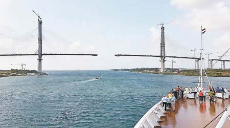 巴拿馬運河三橋項目是由中資企業設計和監理。