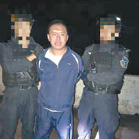 王姓疑兇被警方制服。