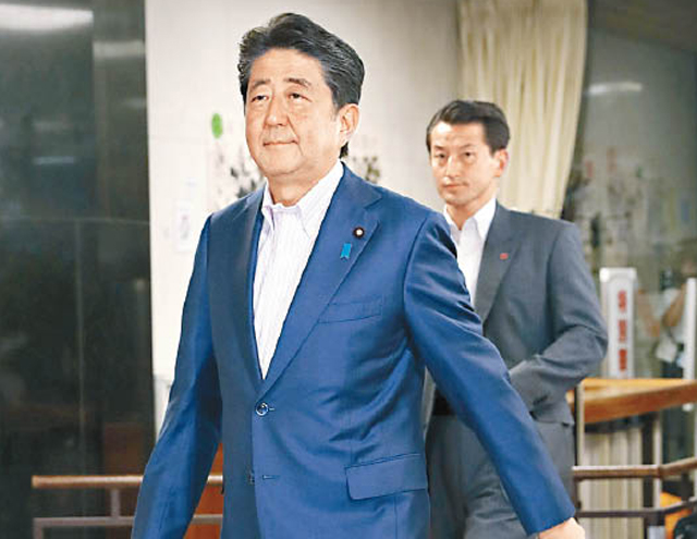 日參院改選 安倍穩連任 修憲勢觸礁