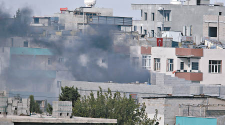 土耳其邊境城鎮遭到攻擊。（美聯社圖片）