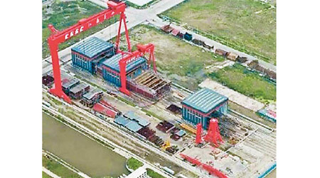 003航母正在江南造船廠建造。（互聯網圖片）