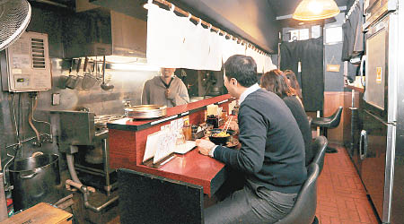 拉麵店在日本到處可見。