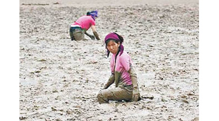 雲南乾旱嚴重，災民逾三百五十三萬。