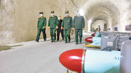 伊朗地下導彈設施曝光。（美聯社圖片）