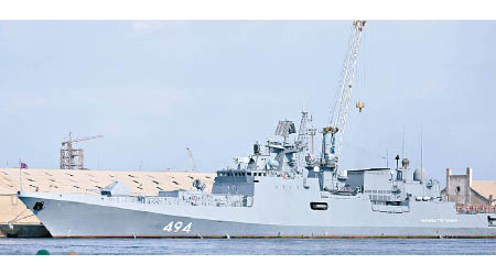 格里戈羅維奇海軍上將號罕有到訪蘇丹港。（美聯社圖片）