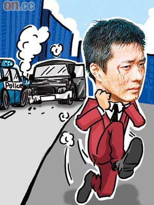 肇事速逃<BR>權相佑撞到警車後逃逸，並急急離開首爾。