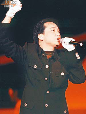 蔡楓華是《勁歌》經典主持之一，據知無綫正力邀他出山。（資料圖片）