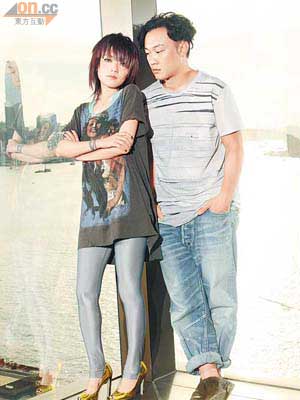 范曉萱笑言陳奕迅片場上經常扮鬼扮馬，令她難以投入拍攝。