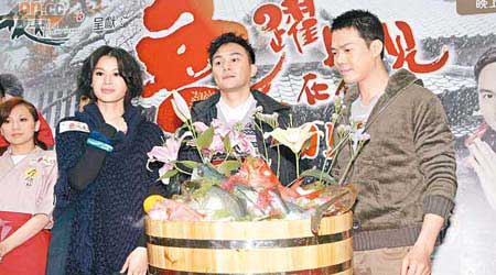 謝天華（右）、張智霖及杏兒主演的新劇收視理想，再加上杏兒戀情浮面，有望再創新高。