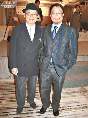 徐小明（右）為無綫冇參加亞洲艾美獎感到惋惜。