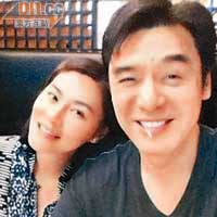 阿Ｂ於微博張貼跟范姜親密合照，並表示感謝對方多年來為他照顧Ｂ女。