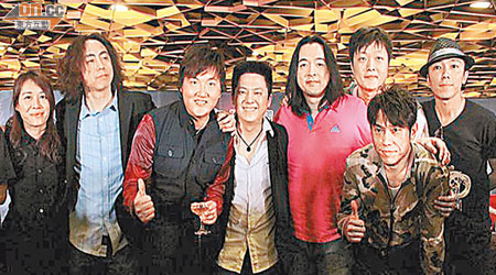 孫楠（左三）將來港舉辦巡迴演唱會。