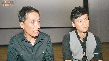 馮遠征（左）和李晨同樣在劇組中度過了生日。