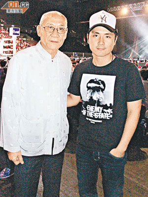 李泳豪與父親李家鼎齊齊現身拳賽，他對楊思琦不欲多談。
