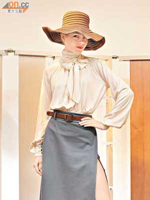米色shirt$3,480灰色skirt$3,680啡色patent belt$1,480啡色hat$1,480黑色boots$5,880