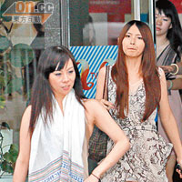 模特兒公司老闆林凱欣（左）現年33歲，後悔當年沒有選美。