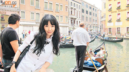 Mei在威尼斯出席影展之餘，亦趁機遊覽。