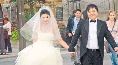 黃奕與姜凱的婚姻只維持一年的時間。
