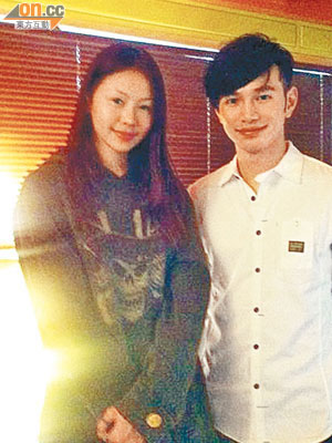 王梓軒最近為慈善出力，應馬來西亞小姐黃淑玲邀請拍攝慈善基金的主題曲ＭＶ。
