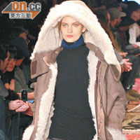 各式大衣兼具保暖功能與時尚感。