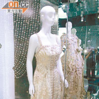 1960年Dior晚裝