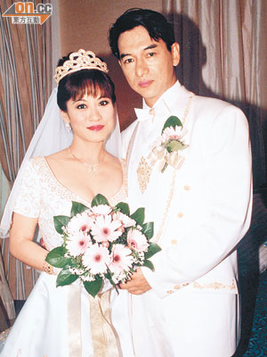斑斑與惠天賜於2001年離婚，但她對於前夫離世感到非常難過。