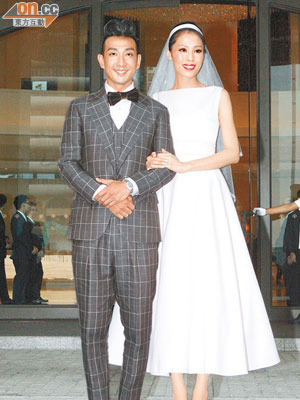 李璨琛與圈外女友梁志瑩正式註冊成為夫婦。