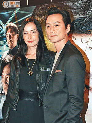 吳彥祖與老婆Lisa S.都是《魔獸爭霸》機迷。