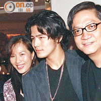 左起：陳太、兒子