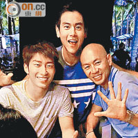 林超賢（右起）、彭于晏及竇驍等日前在高雄拍電影。