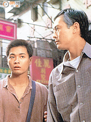 鄭少秋和郭晉安（左）演出的經典劇《誓不低頭》，將緊接《他來自江湖》在深宵推出。