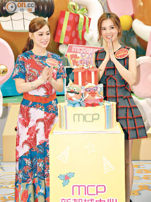 Twins昨日出席活動，生日的阿Sa獲贈蛋糕。