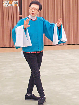 阿刨將與一班新人演出16場《紫釵記》全劇，近日正積極排練。