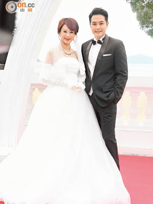 黃翠如和蕭正楠天寒地凍拍結婚戲，難怪蕭正楠替女友心痛。