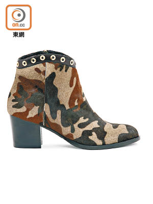迷彩ankle boots是混搭的流行新風貌。