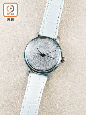 Crystalline Hours白色自動機芯腕錶<br>$9,900