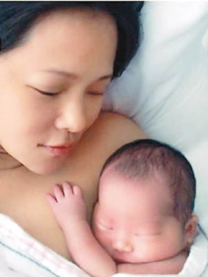 伊能靜順利誕下女兒「小米粒」，開心到喊！