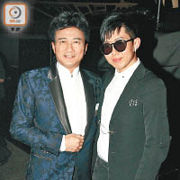 吳剛和兒子到場欣賞演唱會。