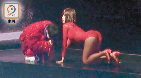 女Dancer趴地趷籮，與GD大跳熱舞。
