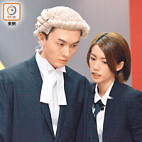 王浩信演盲人律師與師爺蔡思貝有大量法庭戲。